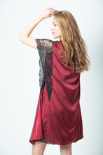 Load image into Gallery viewer, Silk bordo dressing-gown / robe decorated with lace