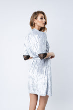 Load image into Gallery viewer, Grey velour / shiny velvet dressing-gown / robe