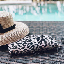 Load image into Gallery viewer, Beach kimono Snake