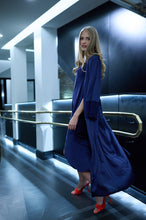 Load image into Gallery viewer, Women silk 2 pieces set long nightgown and silk robe with lace