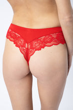 Load image into Gallery viewer, Lace trim cotton thong / panties
