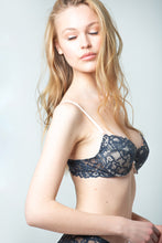 Load image into Gallery viewer, Push-up bra and panties set in navy and cream colour with lace
