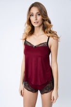 Load image into Gallery viewer, Pajama set bordo top and shorts with lace
